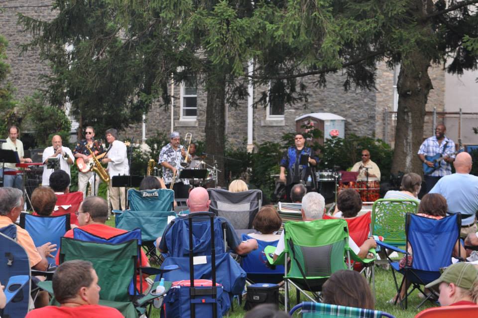 Concerts In the Park Cracklin’ Diamond Langhorne Borough Business